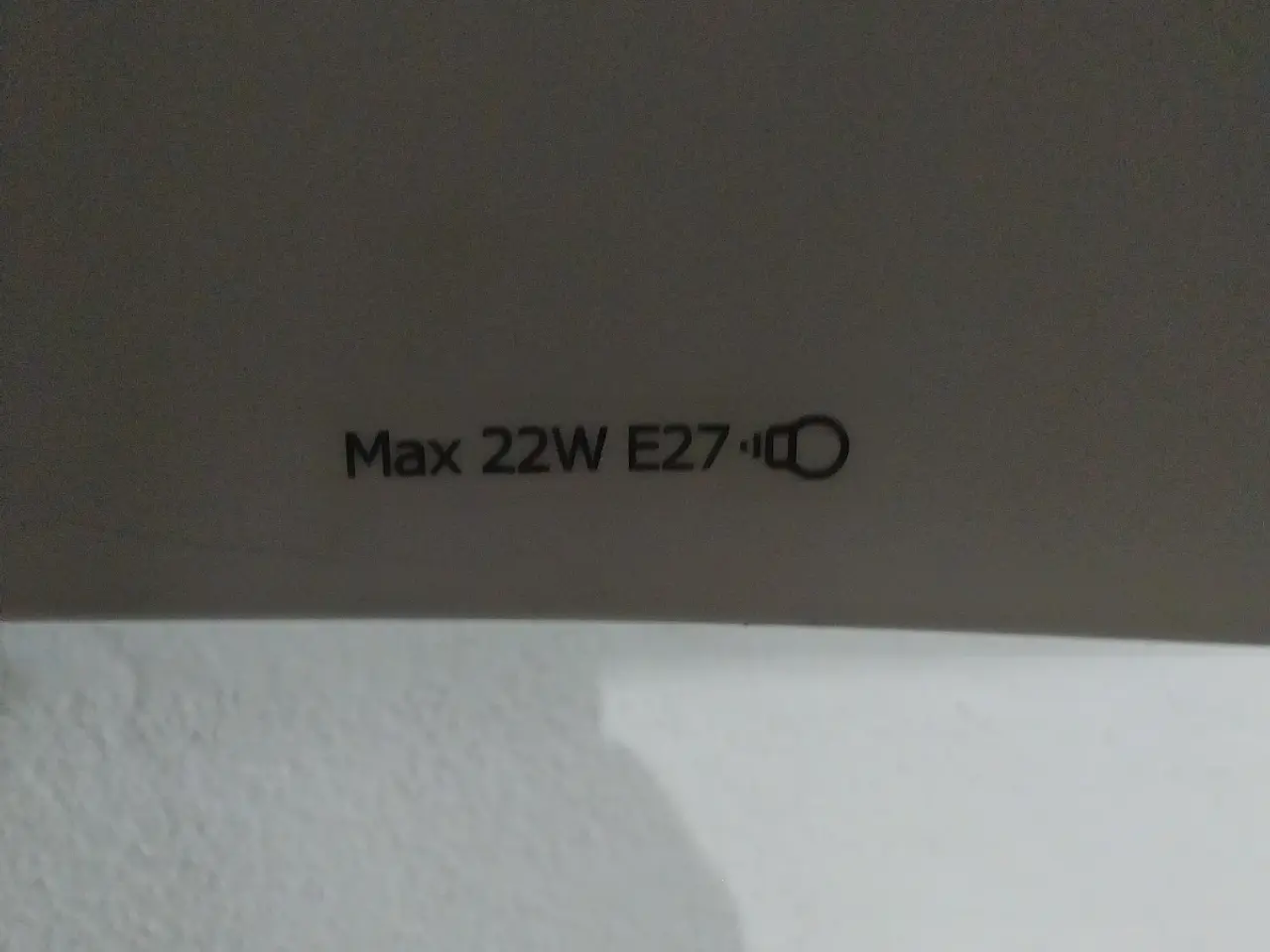 Billede 10 - Sort lampe 38 cm bred