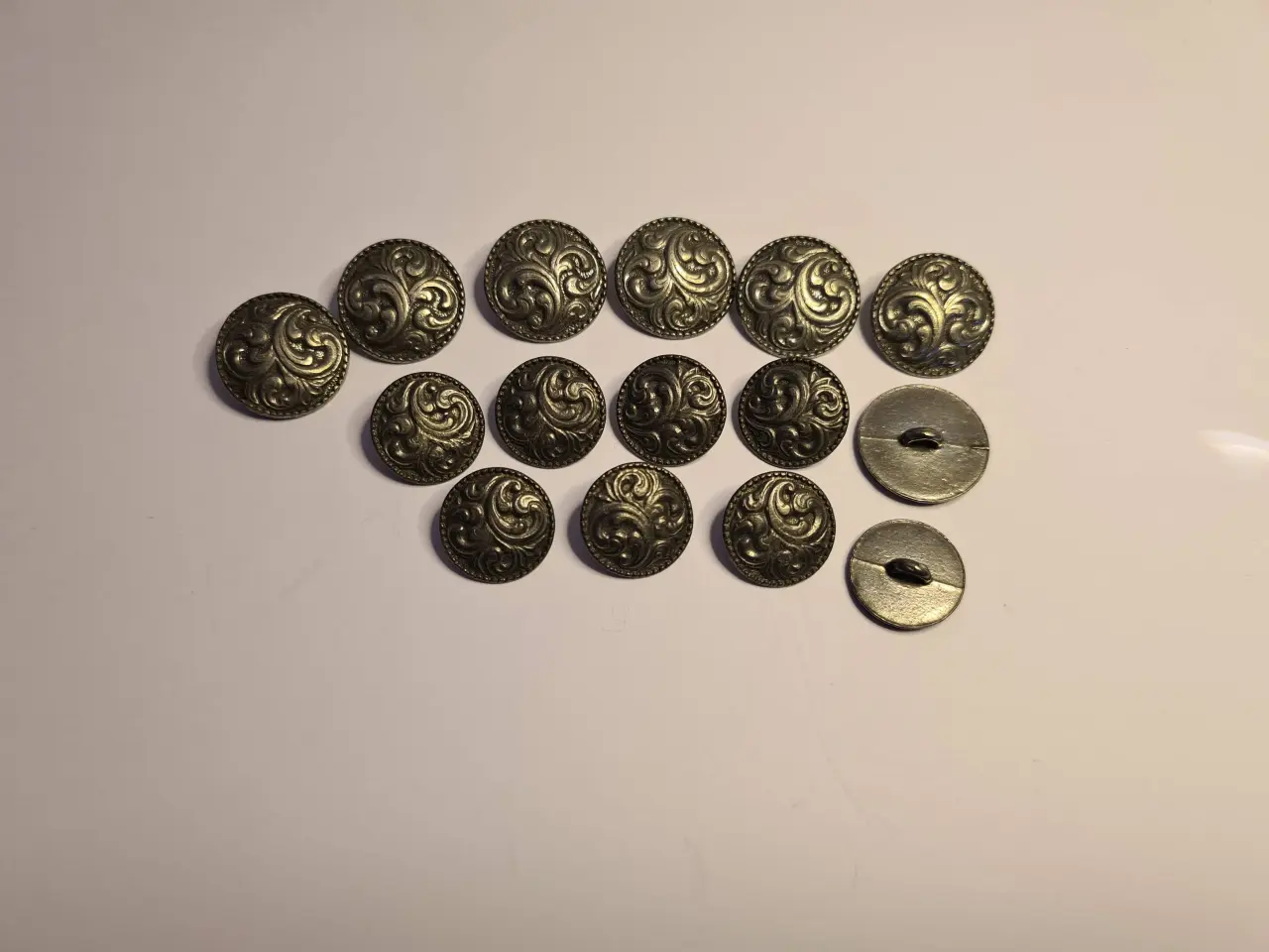 Billede 1 - Tinknapper