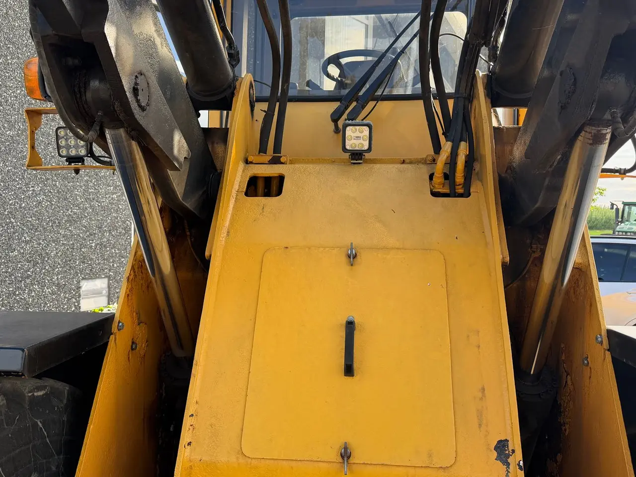 Billede 9 - Ljungby L18 KAN LEVERES MED 750MM HJUL MED TRAKTORMØNSTER FOR + 25.000,-.CENTRALSMØRING, HYDRAULISK VOLVO BM SKIFTE, 3. FUNKTION