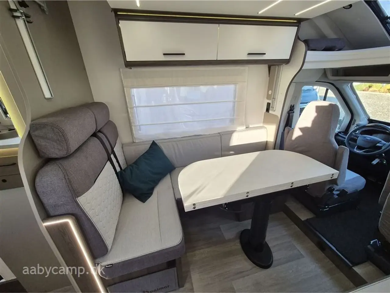 Billede 11 - 2026 - Benimar Tessoro 425