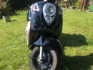 Sym Mio 50