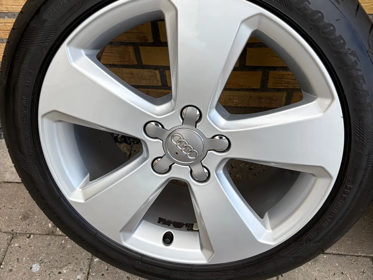 Billede 2 - Originale Audi alufælge