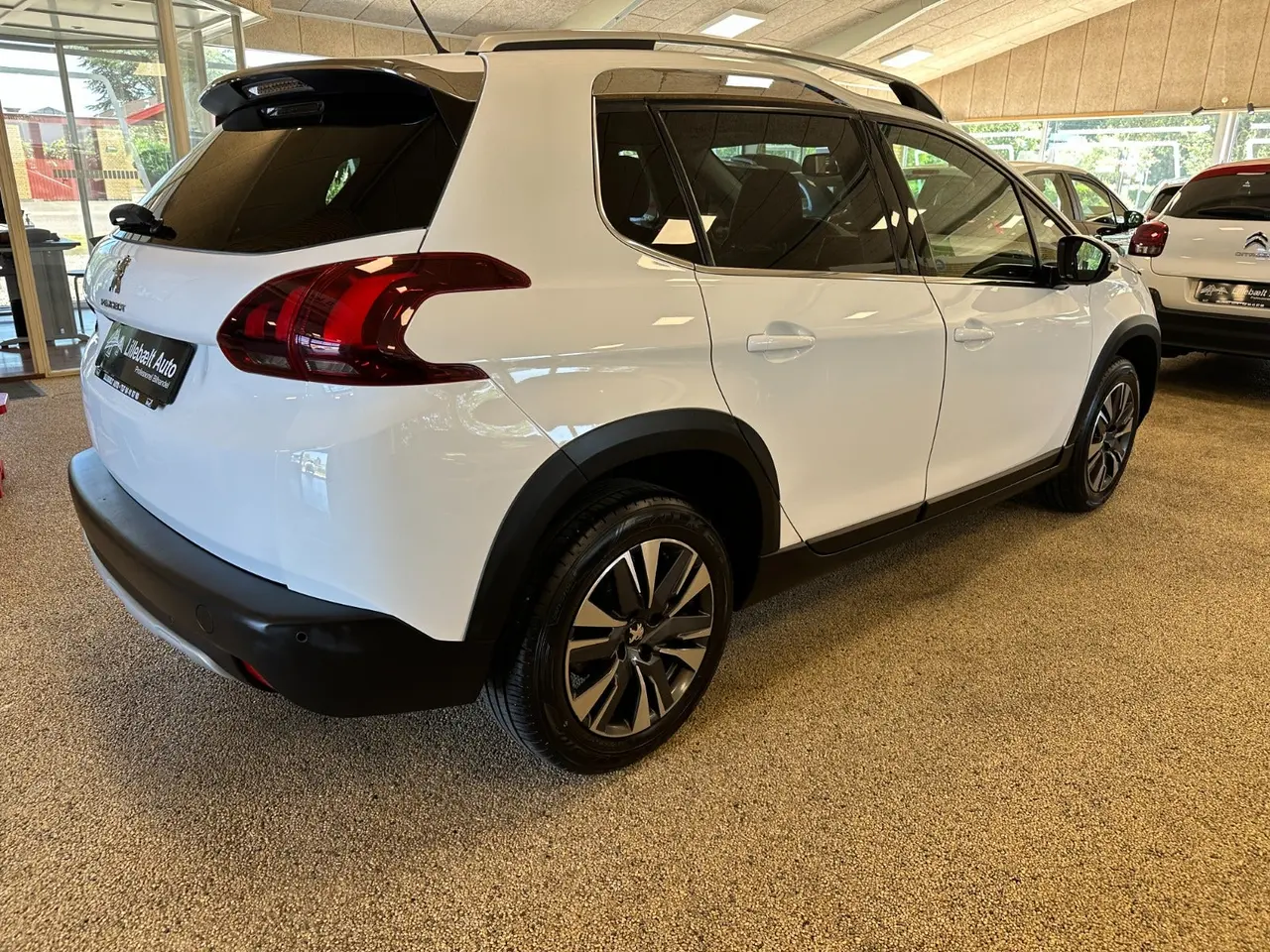 Billede 3 - Peugeot 2008 1,2 e-THP 110 Allure Sky