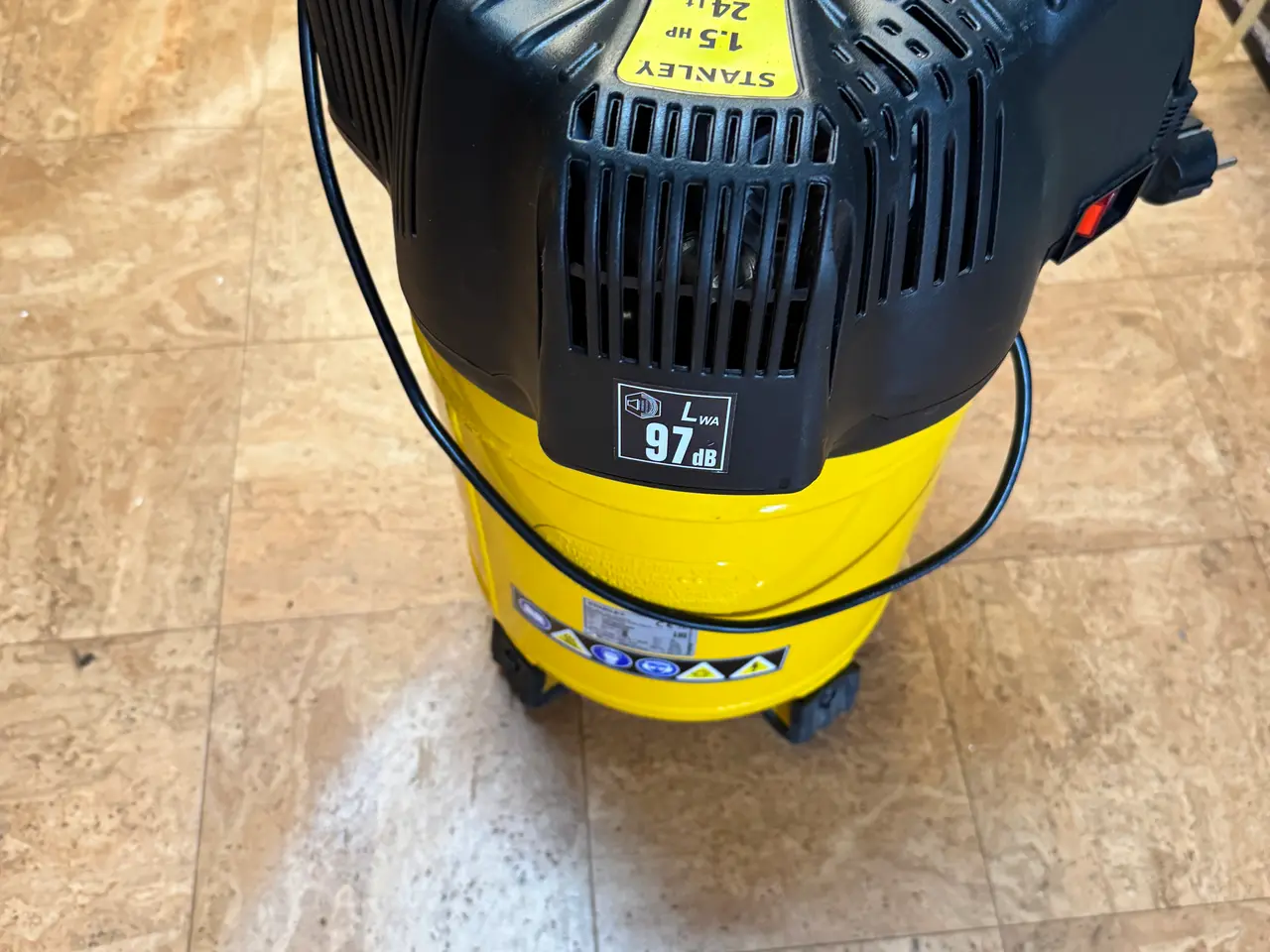 Billede 3 - Kompressor Stanley 24 ltr