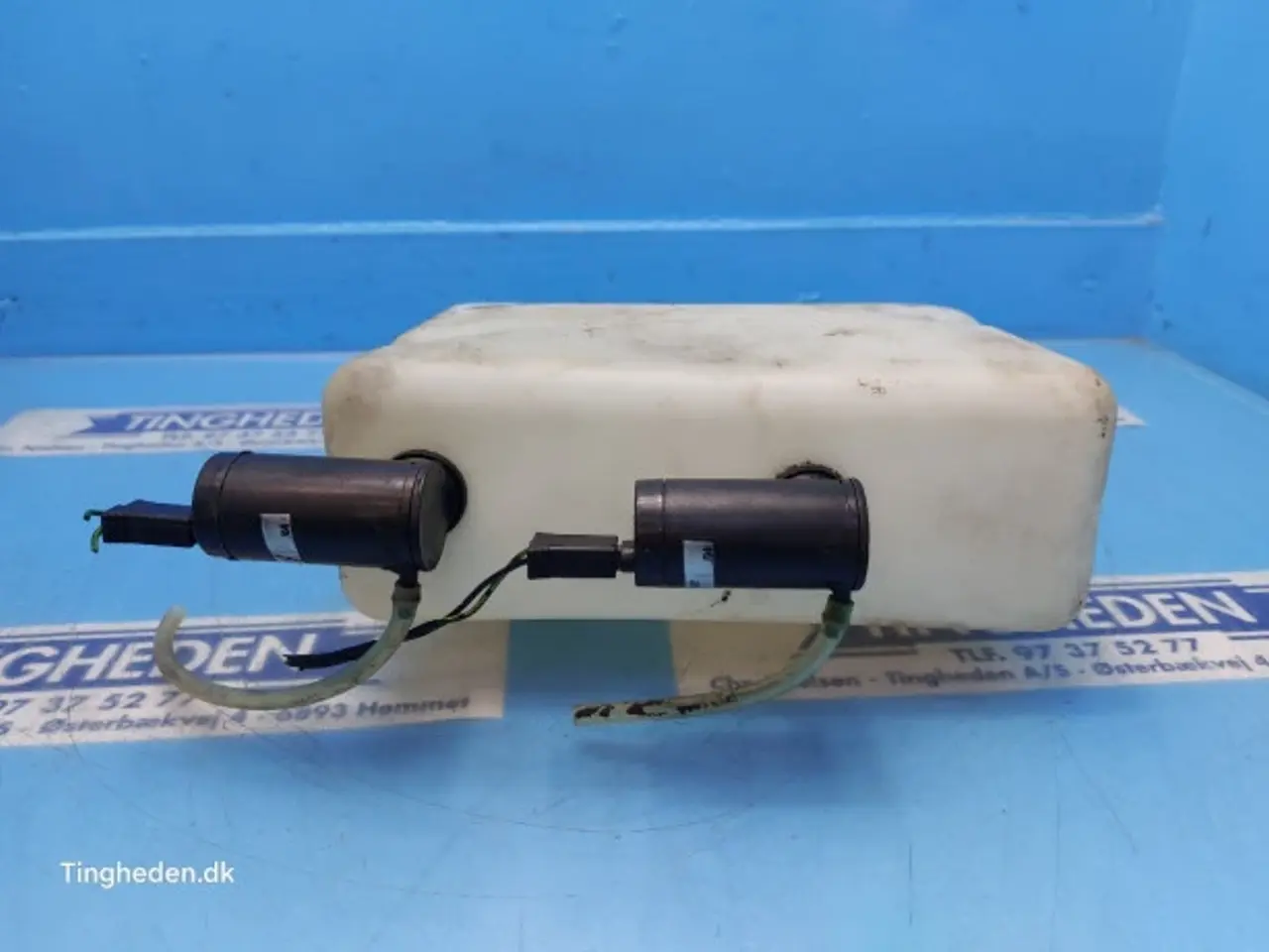 Billede 11 - New Holland TM190 Sprinklervæskebeholder 82036768