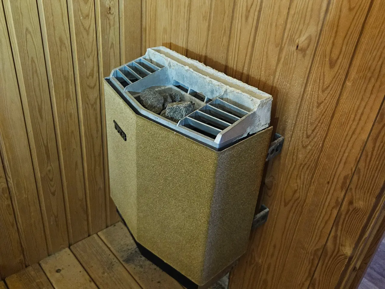 Billede 4 - Sauna med ovn