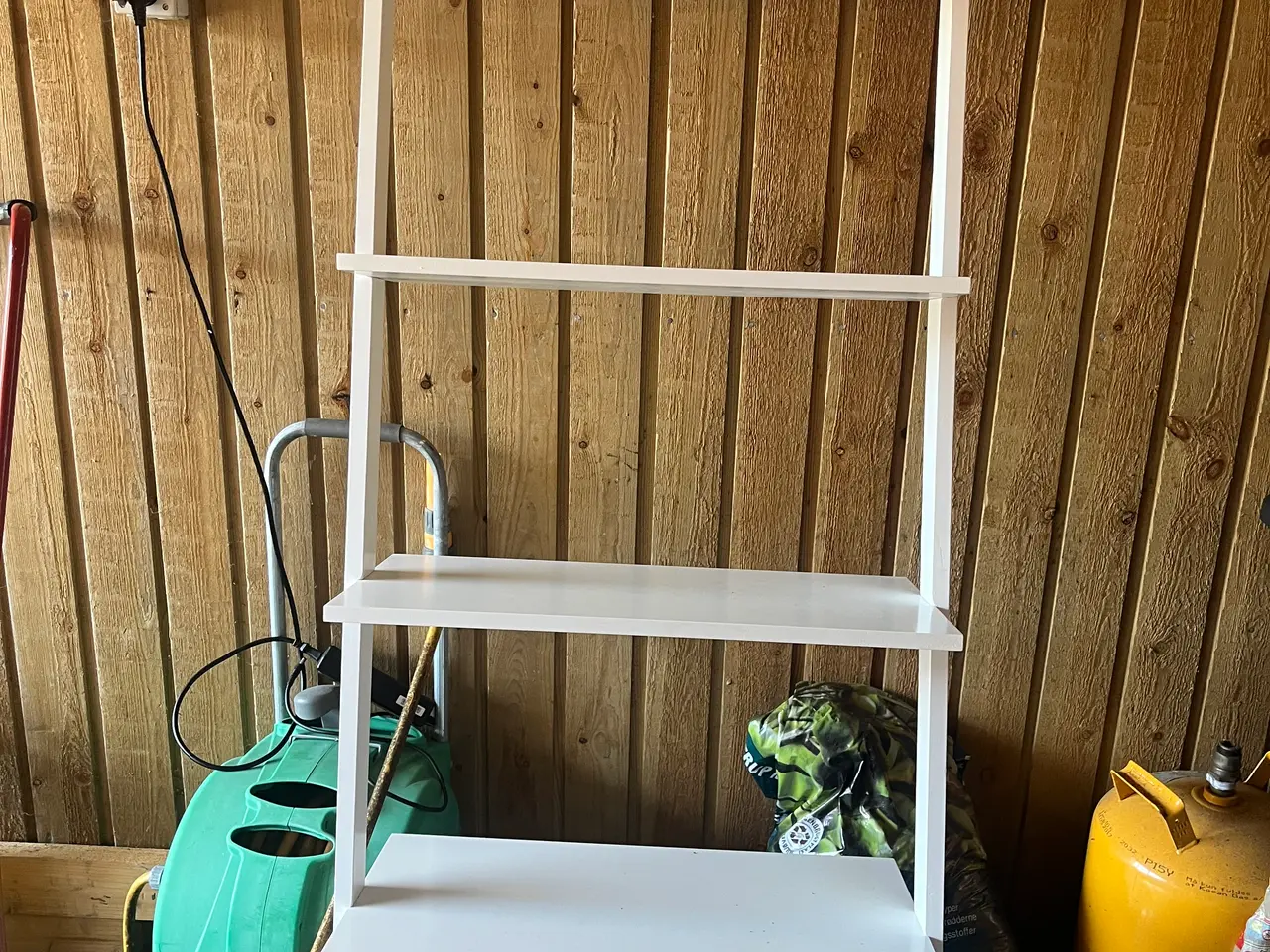 Billede 2 - Fin stigereol i hvid