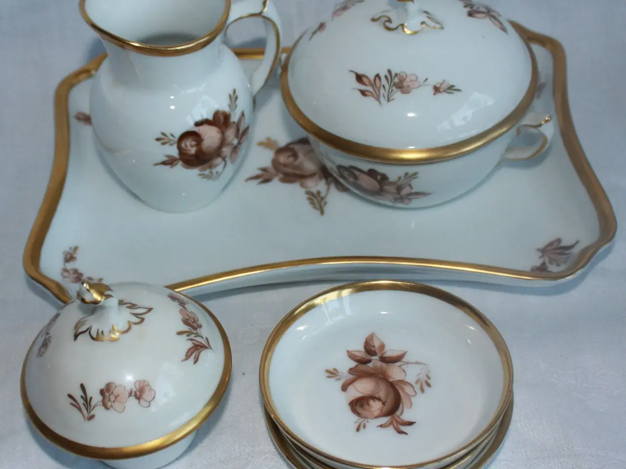 Billede 20 - Brun rose fra Royal Copenhagen