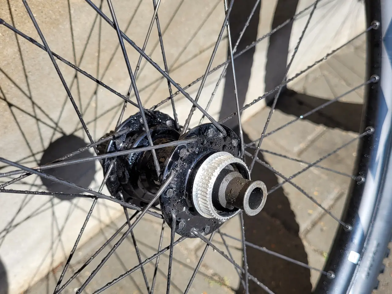 Billede 2 - MTB AM 29" GIANT fælge med gode dæk