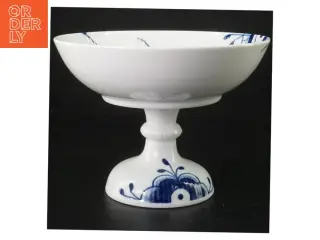 Royal Copenhagen Mega Musselmalet fodskål fra Royal Copenhagen (str. H. 16 cm. ø. 21,5 cm)
