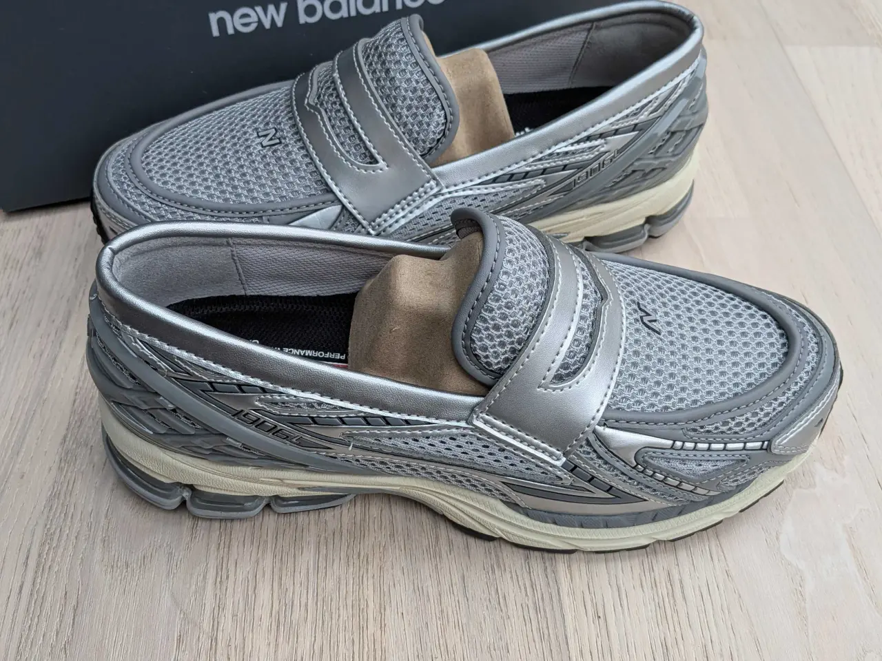 Billede 1 - New balance 1906L loafers metallic silver 