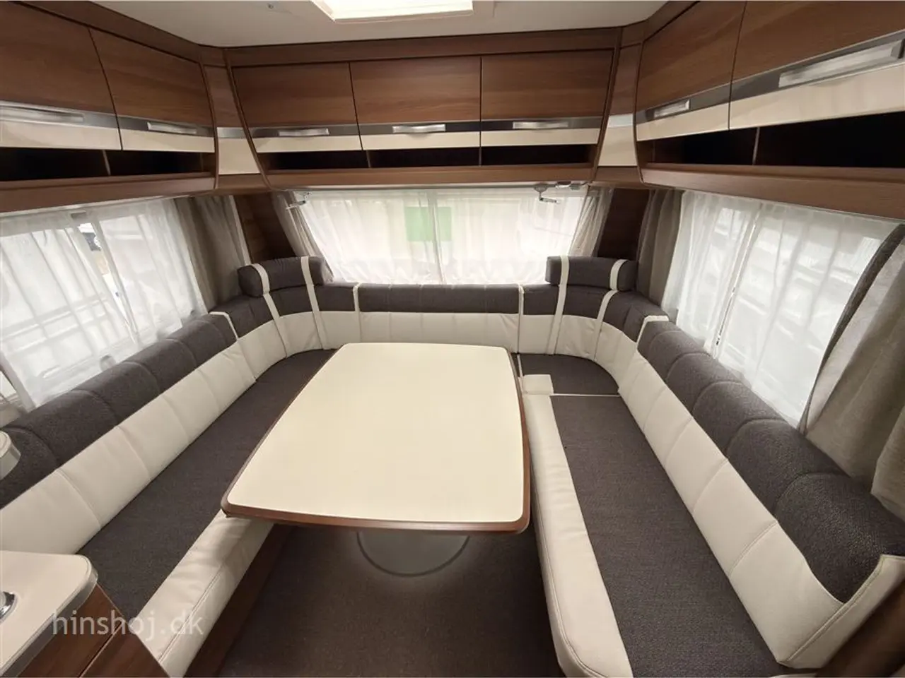 Billede 2 - 2019 - Dethleffs Nomad 590 RF   Campingvogn med Centralvarme står som ny.