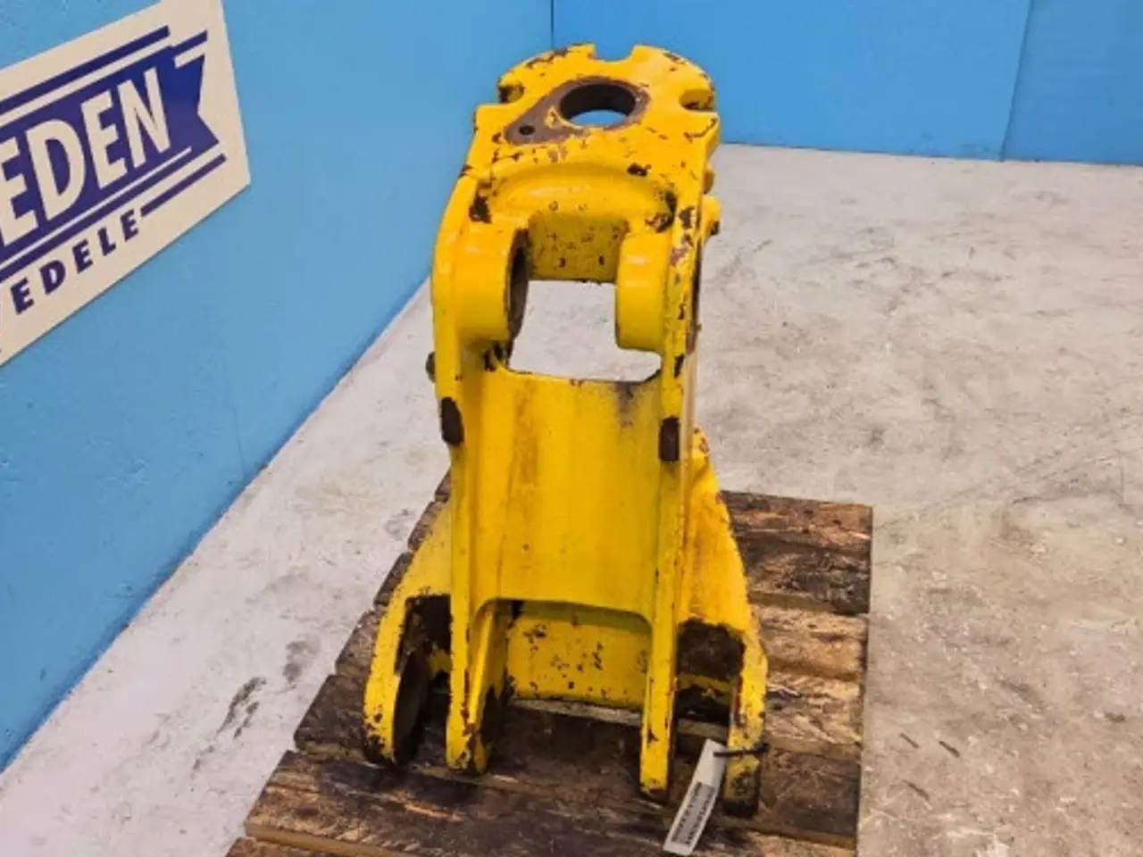 Billede 9 - New Holland LB115B Beslag 85803623