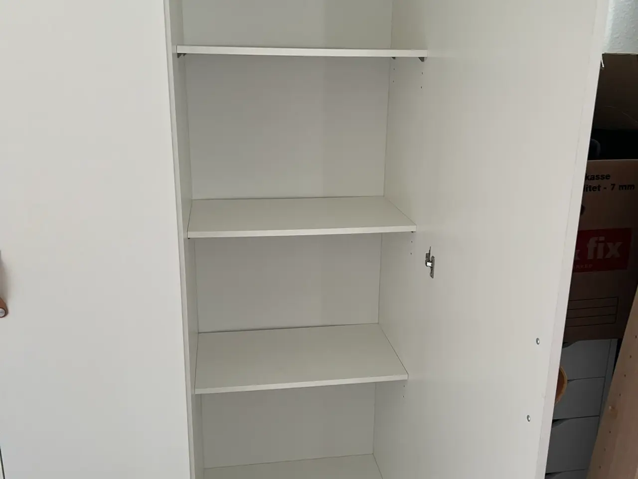 Billede 3 - Ikea skab/klædeskab 