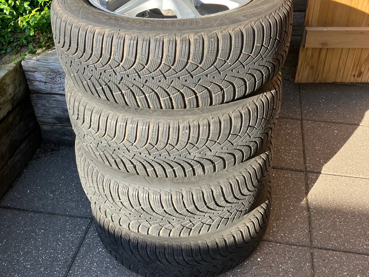 Billede 1 - VW Touran / Golf vinterhjul