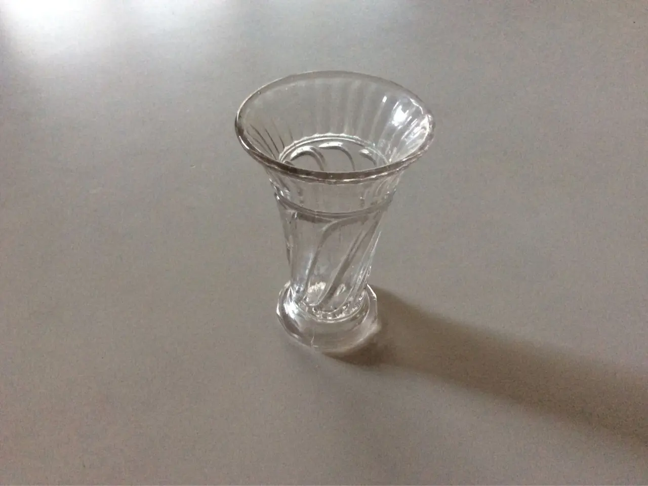 Billede 2 - Fyns glasværk vase