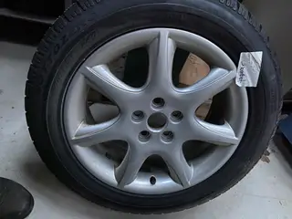 Jaguar m.fl Alu fælg 17x7.5 - 225/55-17. Kun 1 stk