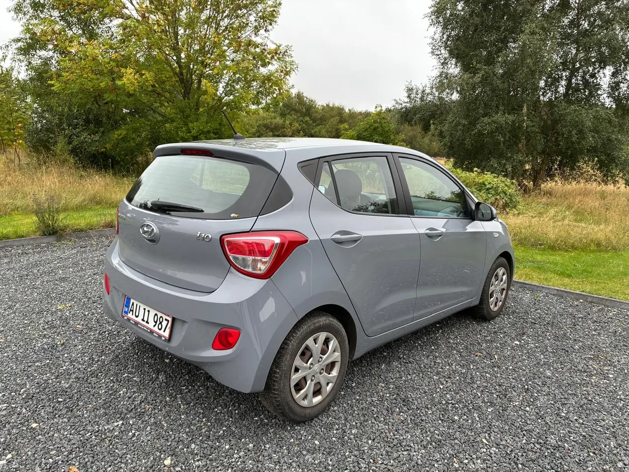Billede 1 - Velholdt Hyundai i10
