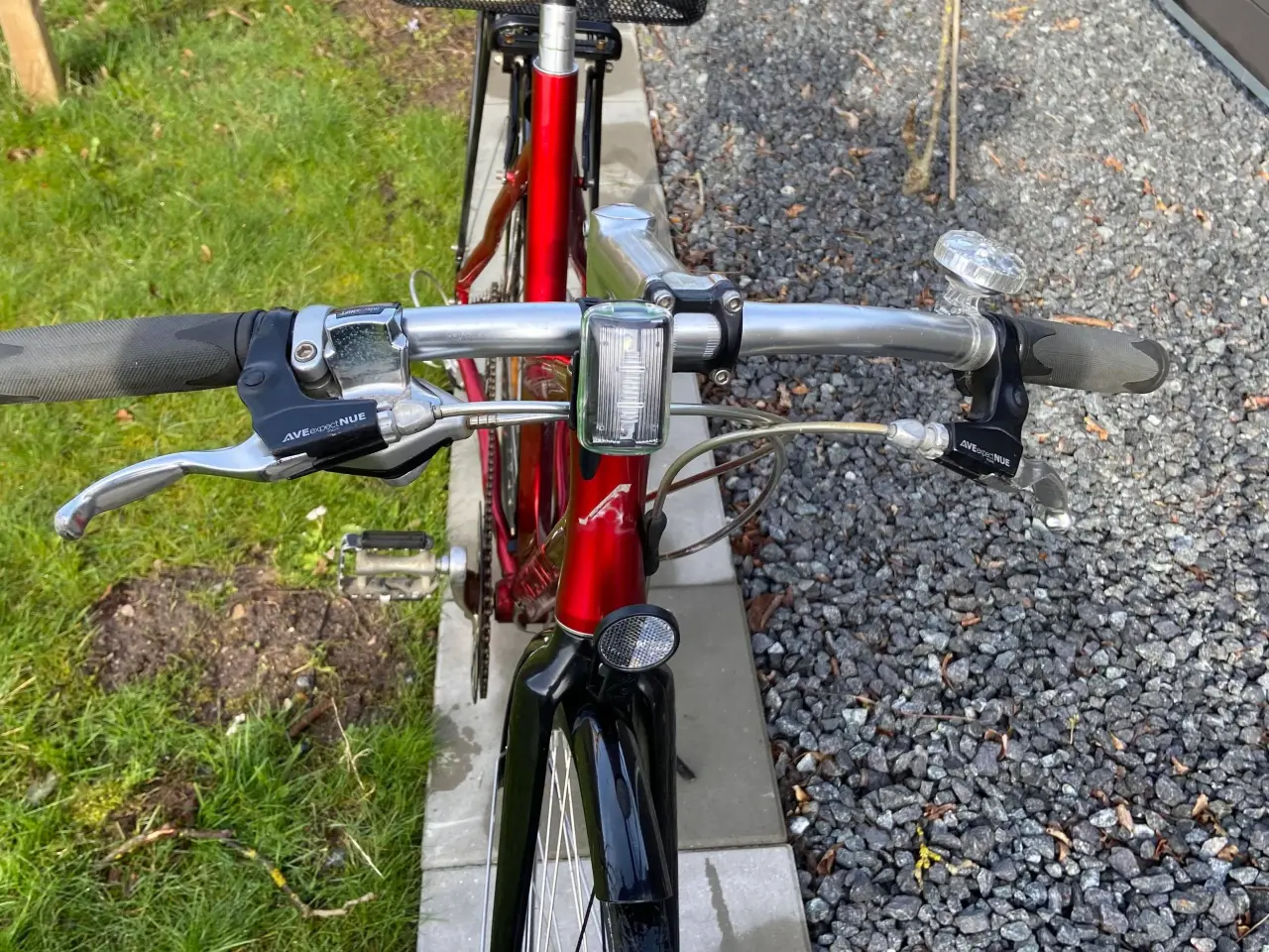 Billede 2 - Avenue. 28" Hjul, 53 cm stel, 9 gear,