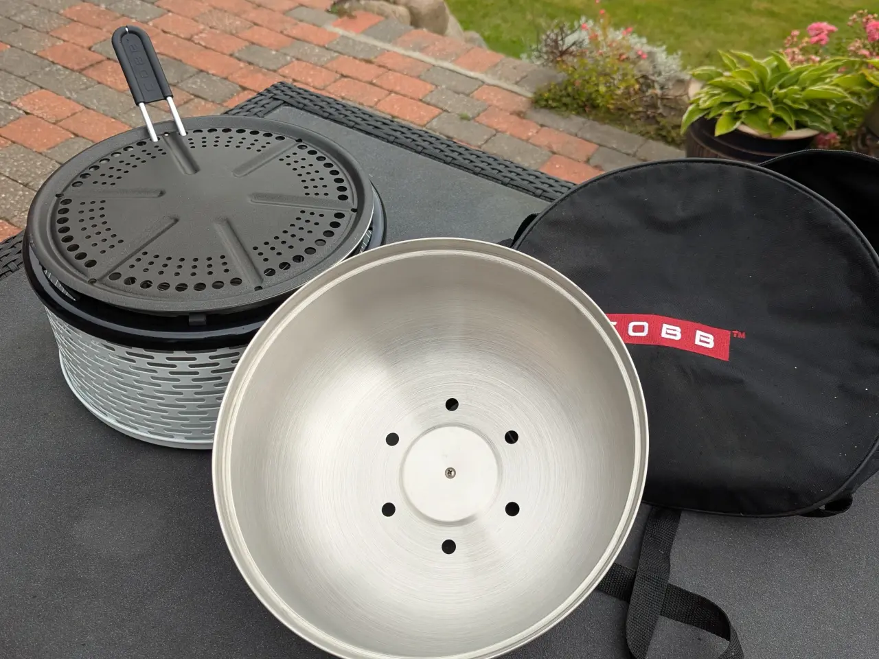 Billede 3 - Cobb, Flot transportabel bordgrill (aldrig brugt)