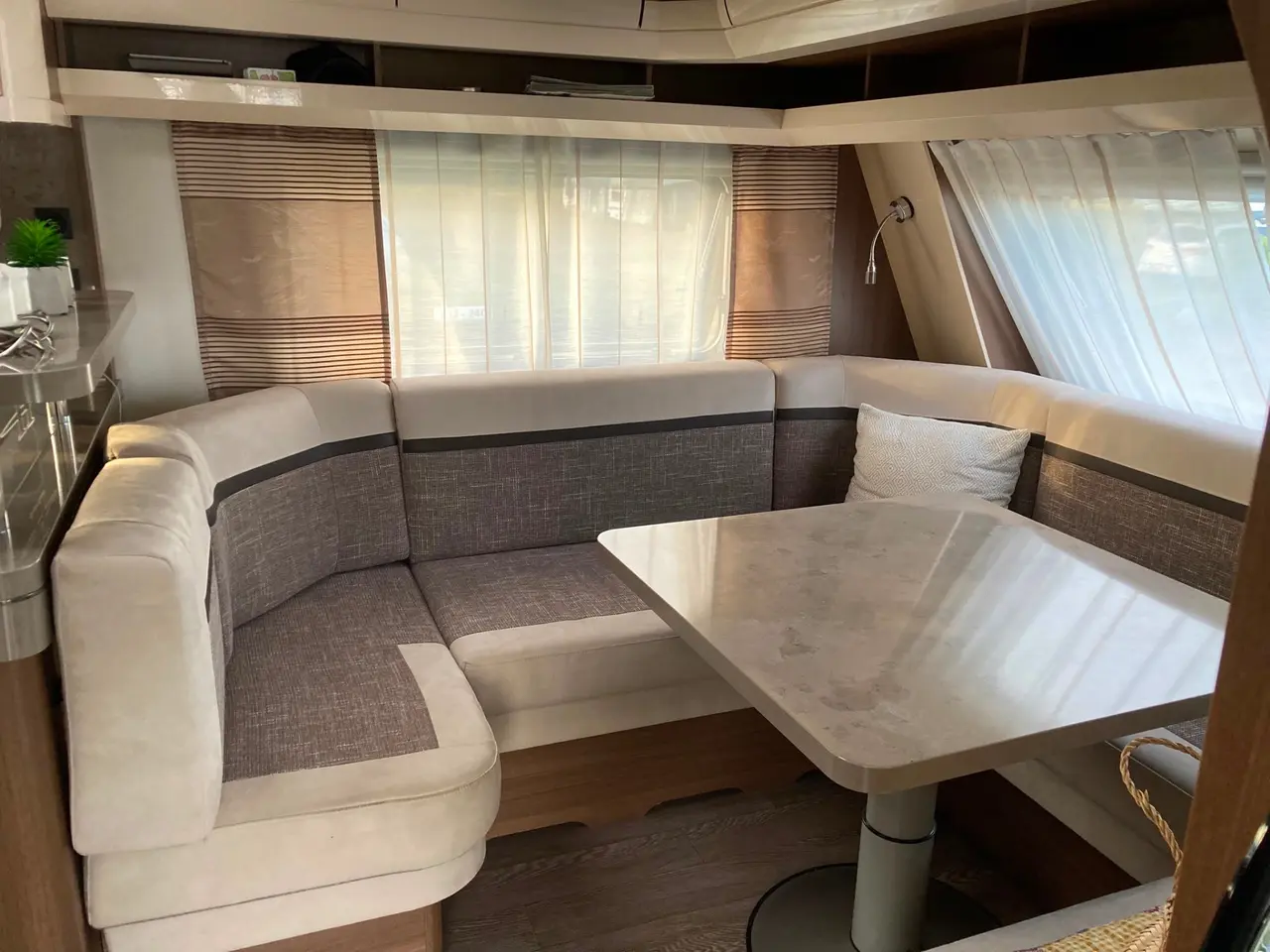 Billede 5 - HOBBY 560 FC PRESTIGE