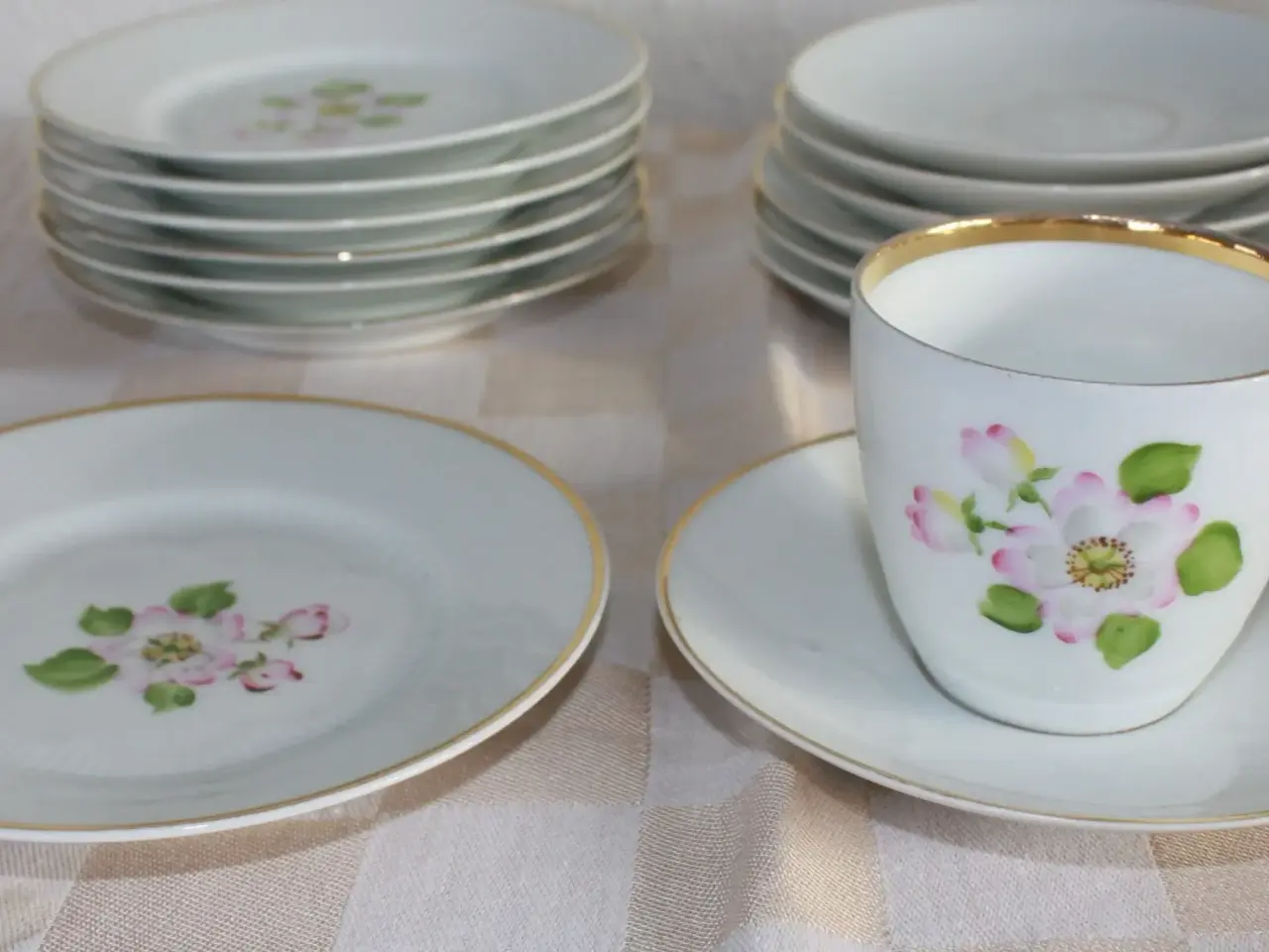 Billede 1 - Kaffekopper, Prinsesse Margrethe" fra B og G