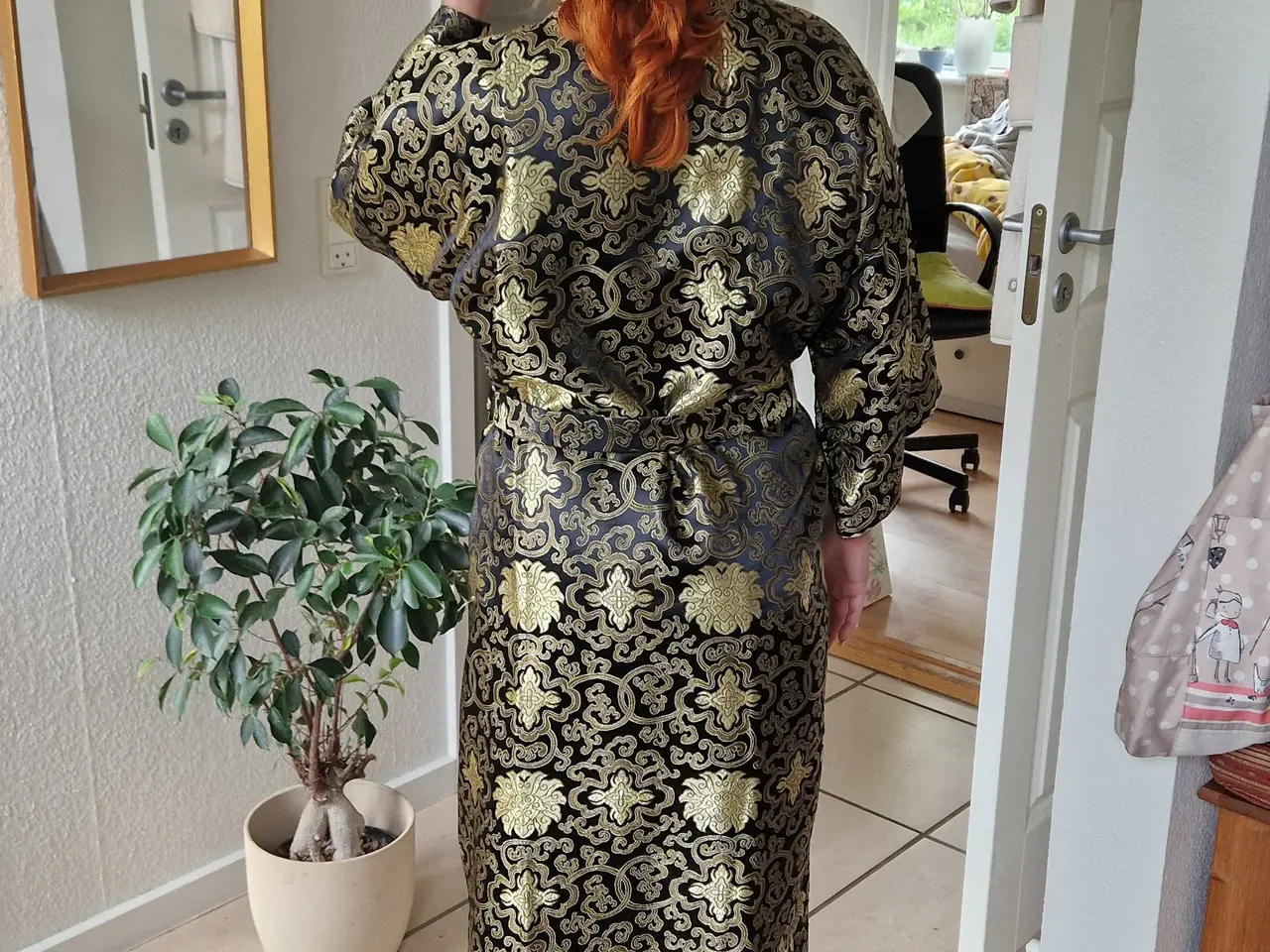 Billede 9 - Stor flot vintage silke kimono. Aldrig brugt 