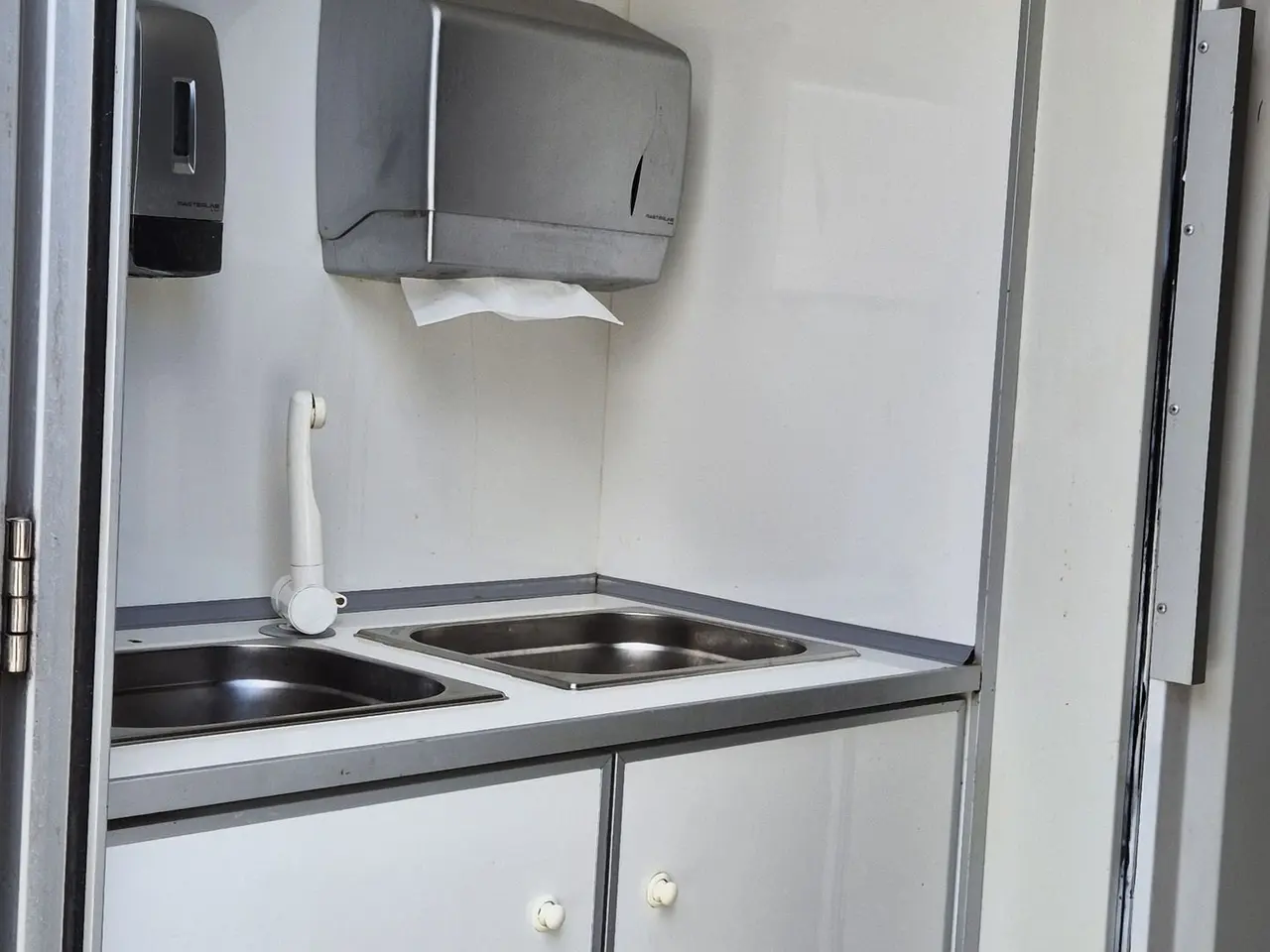 Billede 10 - Fiat Ducato / komplet foodtruck - klar til drift / årgang 2019