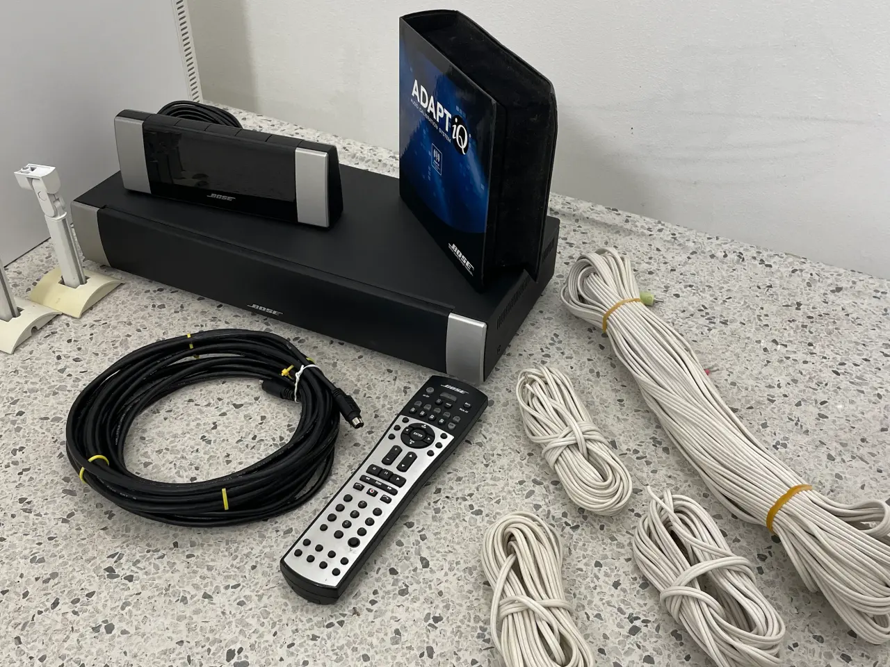Billede 3 - Bose Lifestyle Surround 5.1 anlæg komplet