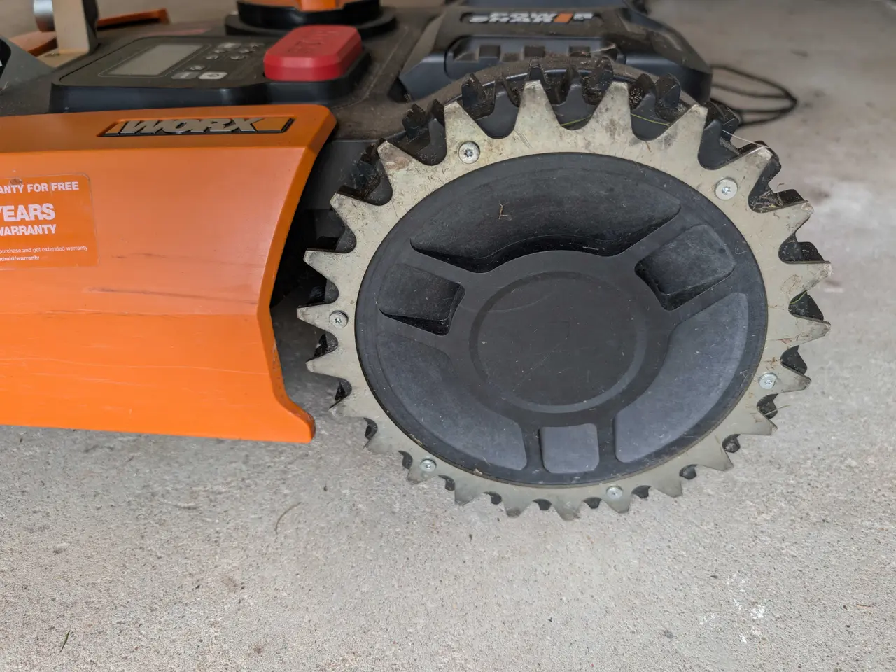 Billede 3 - Worx Landroid L2000 (model WR155E) til store plæne
