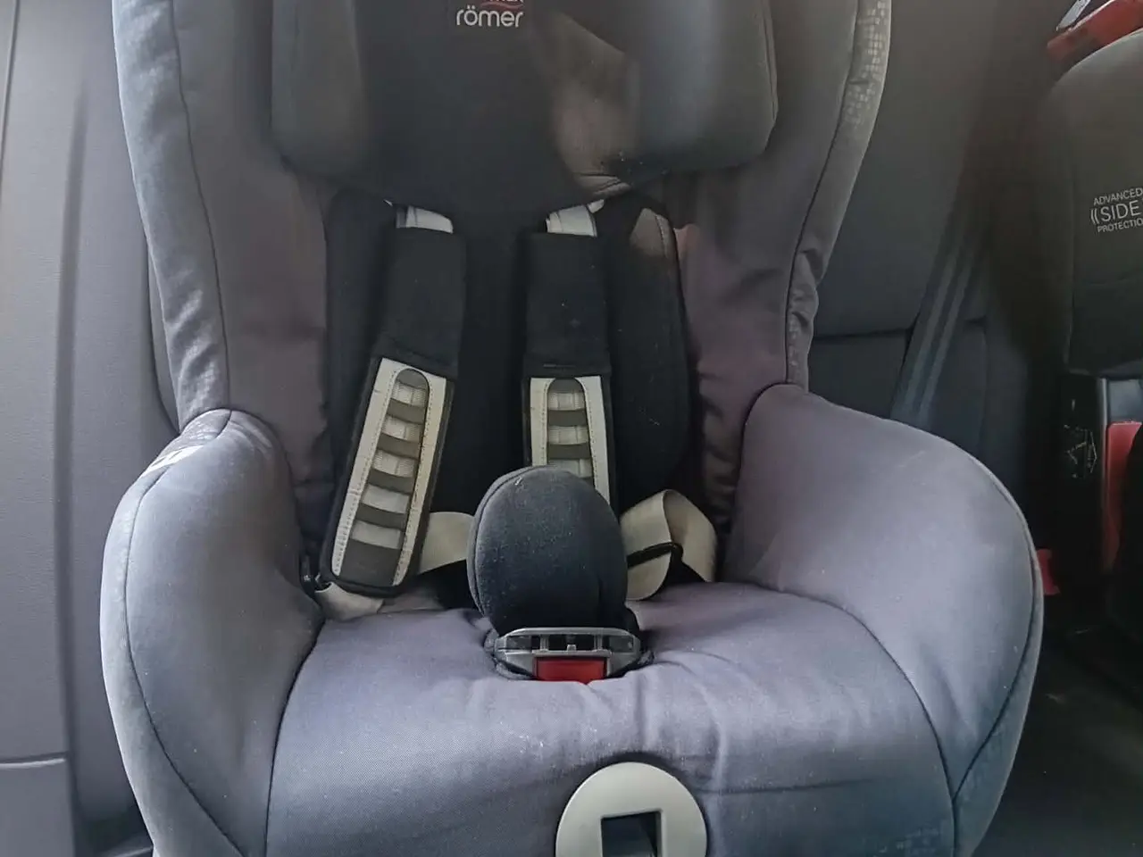 Billede 6 - Romer safefix plus autostol  op til 18 kg.