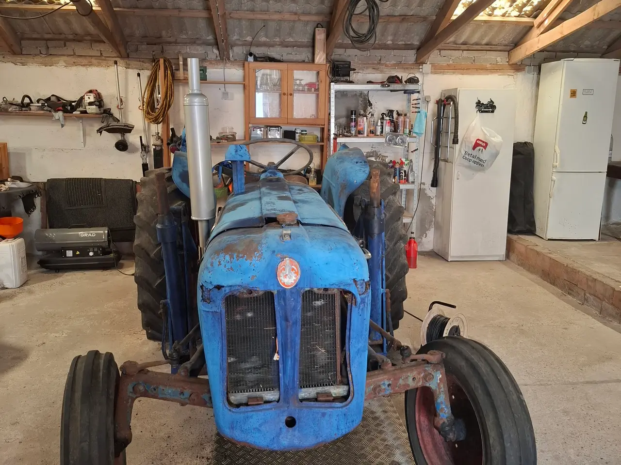 Billede 1 - FORDSON DEXTA MED FRONTLÆSSER