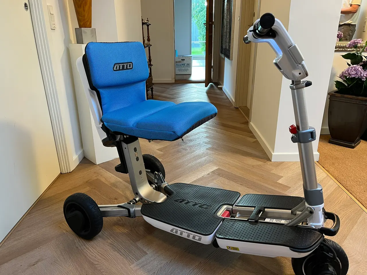 Billede 2 - Mobil-scooter, MovingLife Atto, 3-hjulet