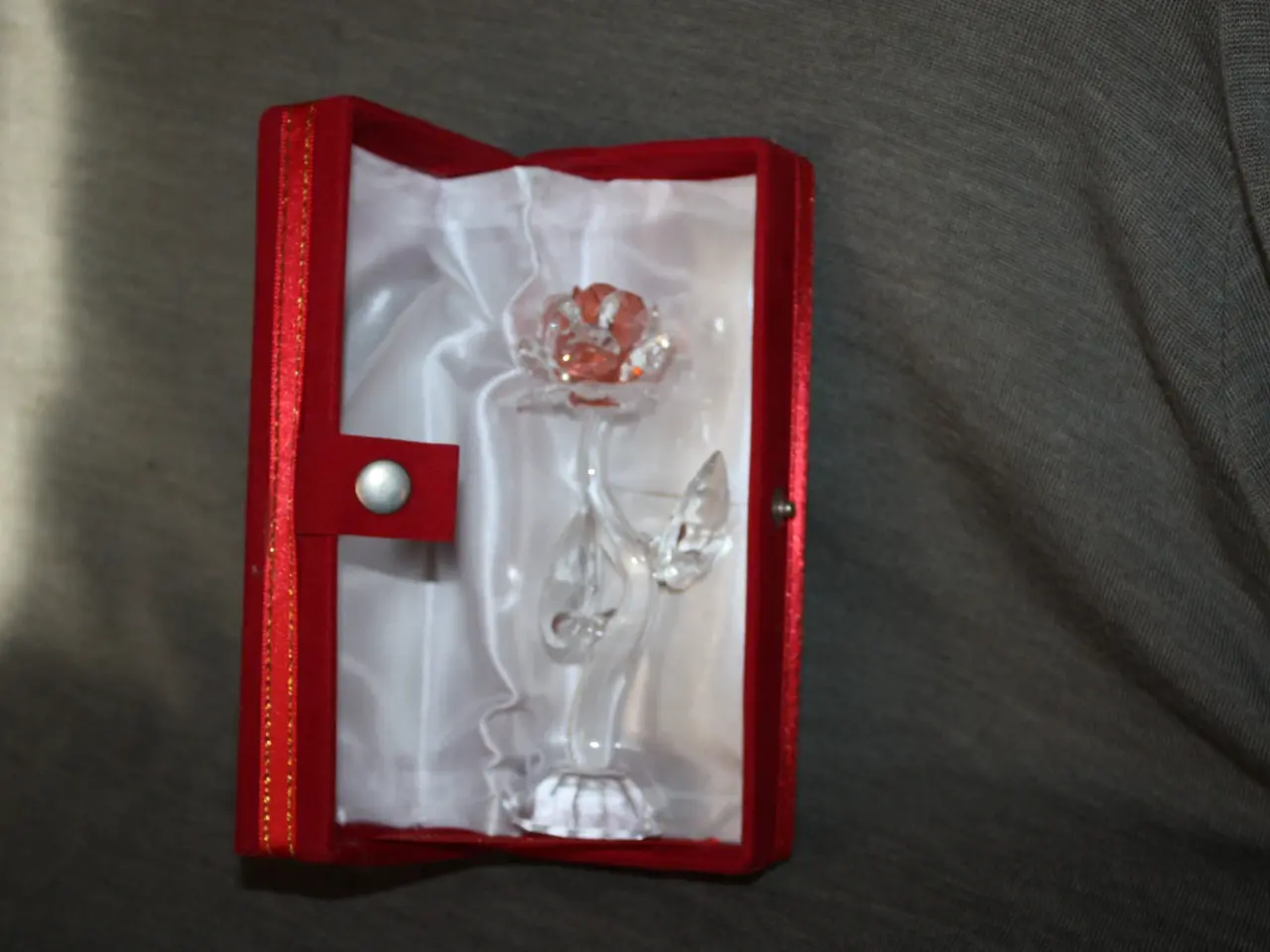 Billede 4 - Crystal / glas blomst i original æske højde 14 cm