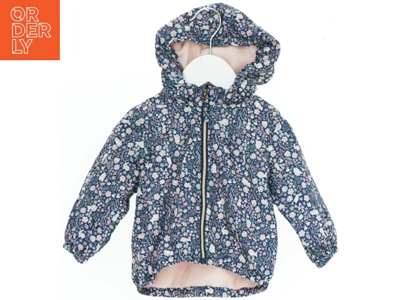 Billede 1 - Blomstret børnejakke med hætte fra H&M (str. 68)