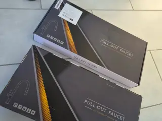 Sælger 2 stk. super flotte og moderne "Pull-Out Fa