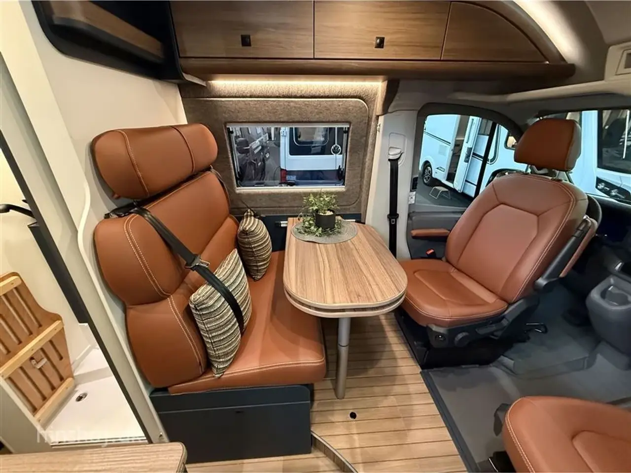 Billede 2 - 2026 - Eriba Car 600 Indium Grey Aut   Eriba Car 600 Indium Grey 2026 fra Hinshøj Caravan