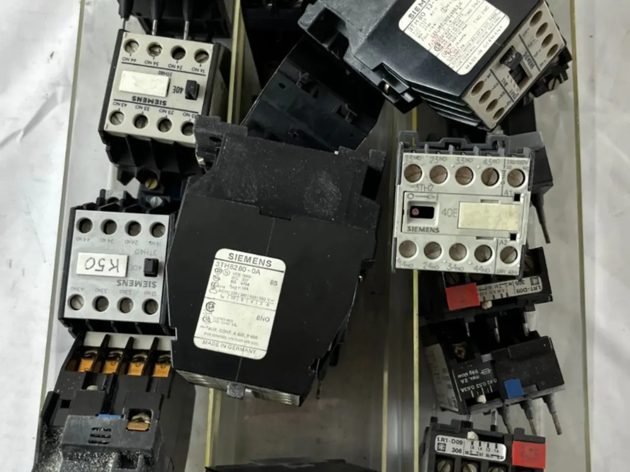 Billede 1 - Siemens kontaktor Overload relæ parti 3TH 3UA 3UX