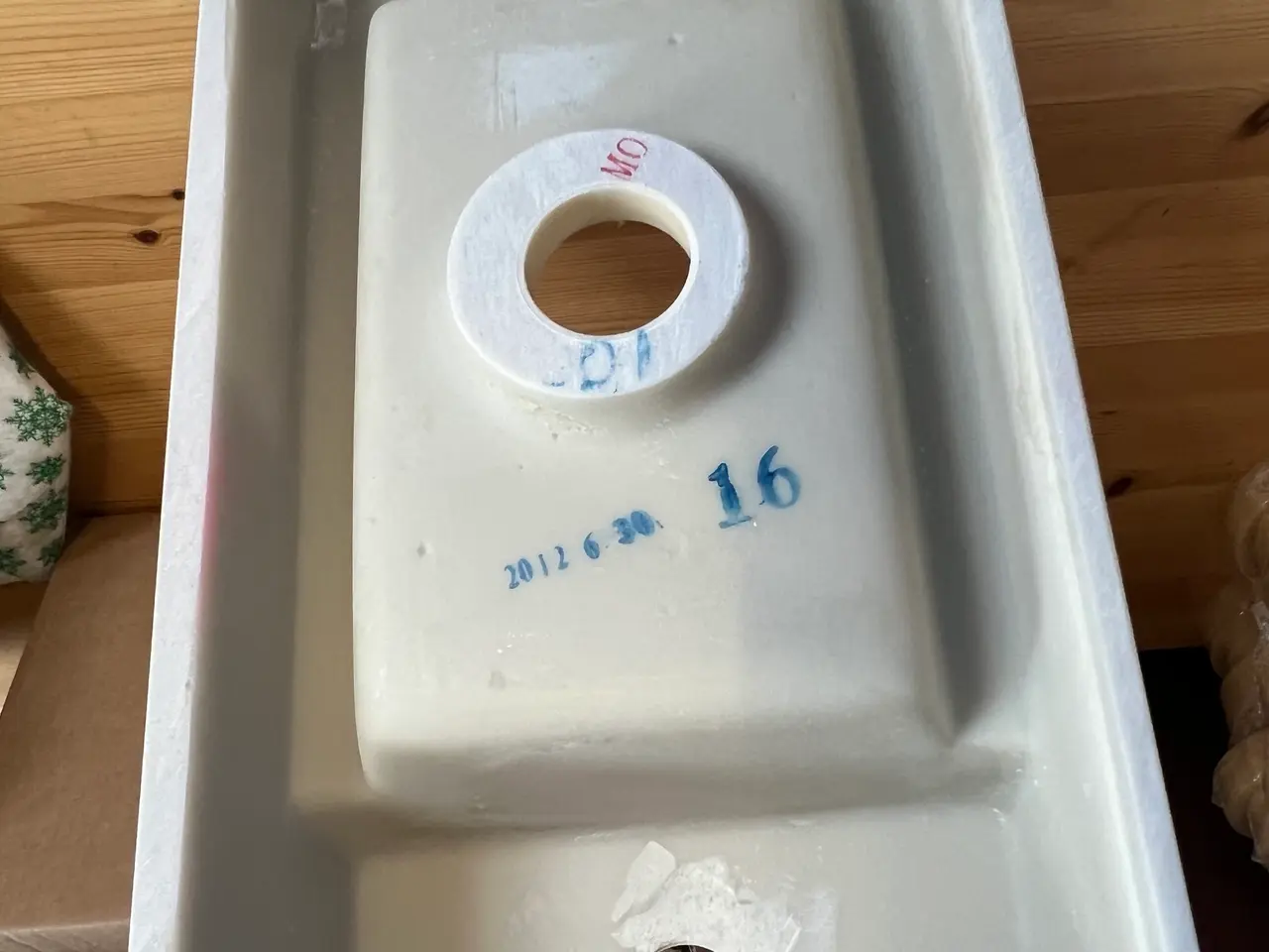 Billede 4 - Lille NY Hvid Porcelænshåndvask.