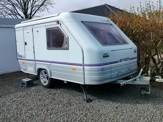 Hymer Eribelle med Hævetag