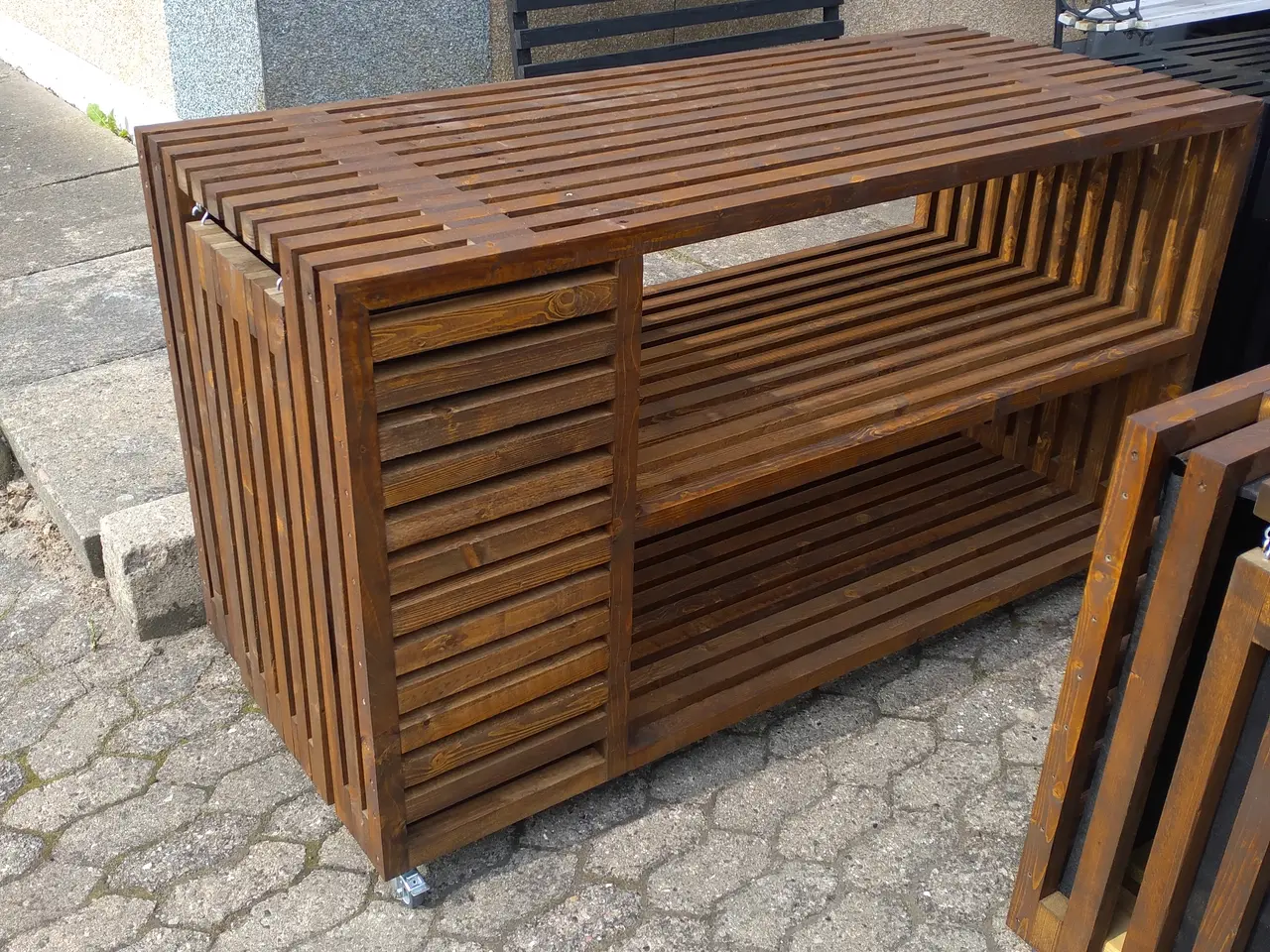 Billede 1 - Tilbud. Grillbord på dit design. Træ.
