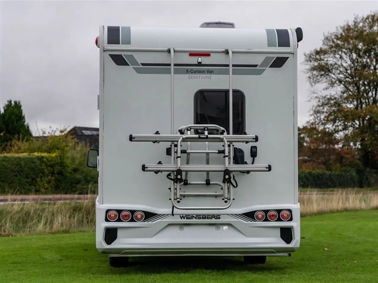 Billede 25 - 2023 - Weinsberg X-Cursion Van 500 LT Kompakt udvendigt, enorm indvendigt