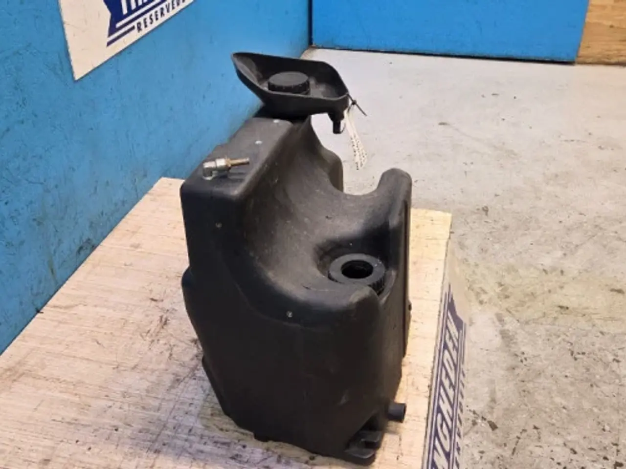 Billede 3 - New Holland TN75F Dieseltank 5195011
