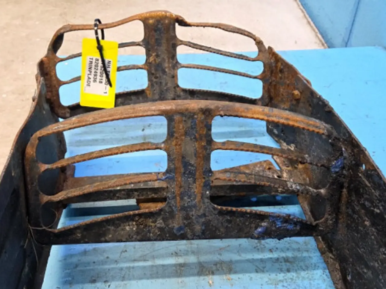 Billede 11 - New Holland T6030 Trinplade 87520018