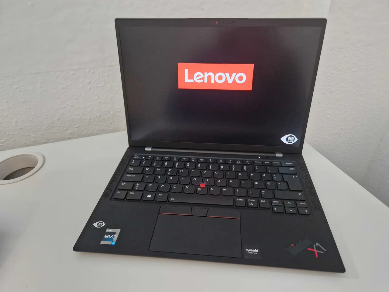 Billede 1 - Lenovo X1 Carbon Gen.10 - Core i7, 16GB RAM