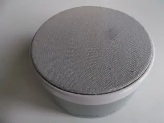 Bluetooth højtaler med opladeligt Li-ion batteri