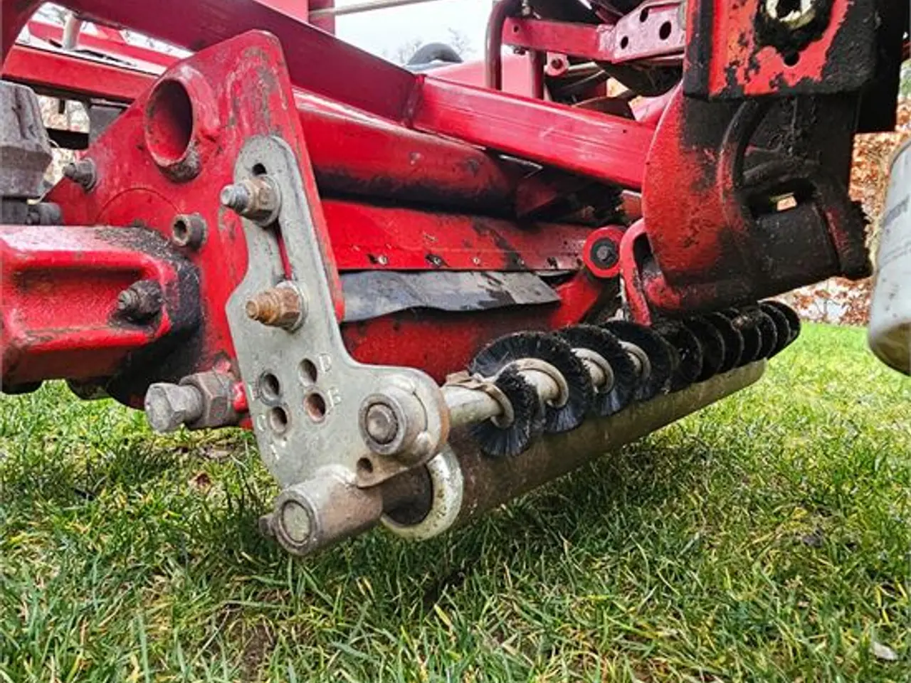 Billede 26 - Toro Greensmaster 3100 - Cylinder lawn mower - With 3 verticutter heads