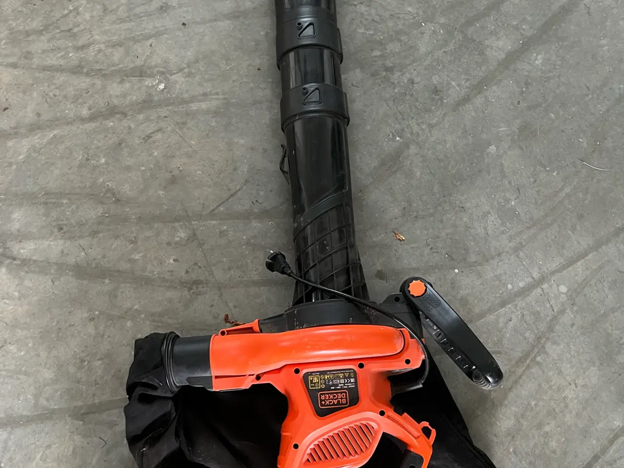 Billede 3 - Black+DeckerGV350løvblæser/løvsuger