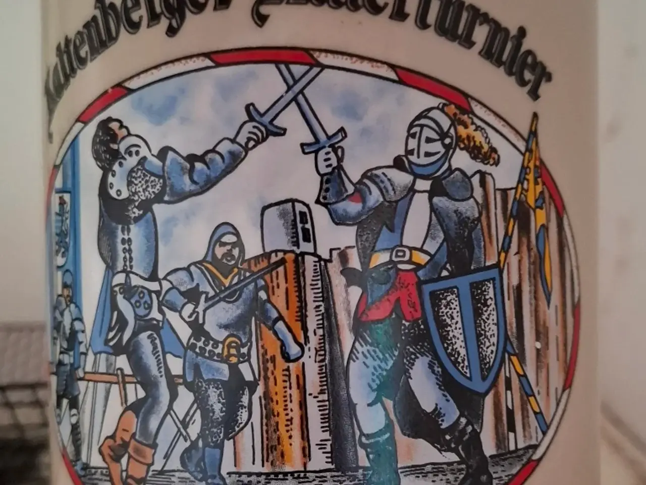 Billede 2 - Disse 2 unikke ølkrus sælges.