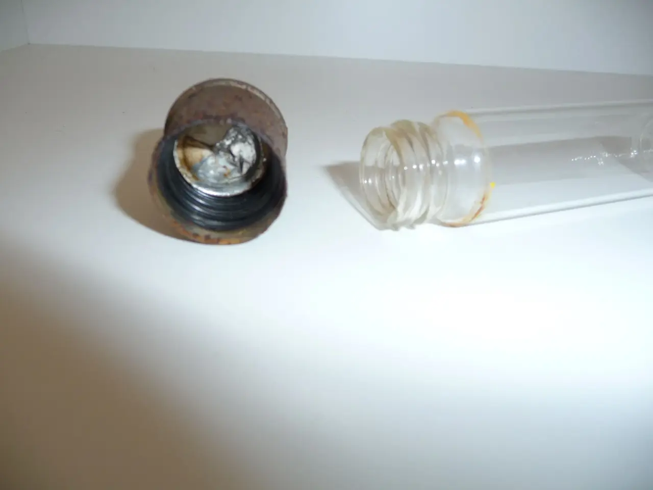 Billede 4 - 2 små glas beholder